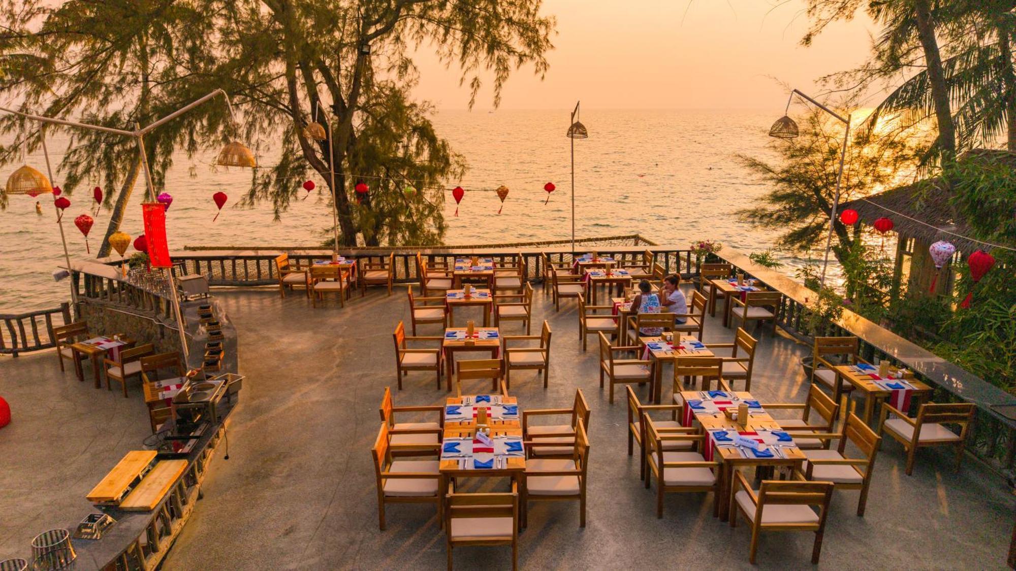 Grand Ocean Bay Resort Phú Quốc Exterior photo