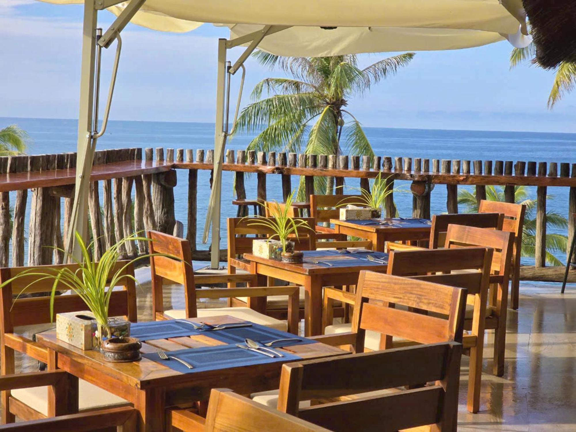 Grand Ocean Bay Resort Phú Quốc Exterior photo